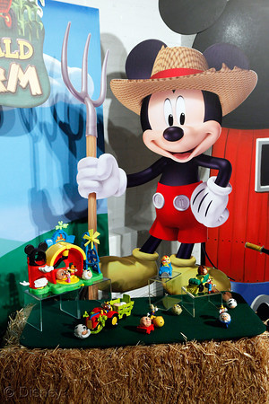 mickey mouse farm playset